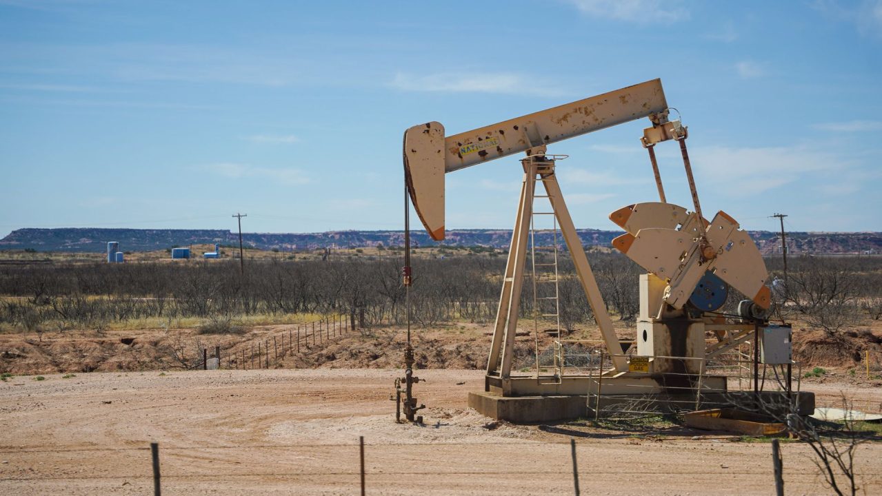 Oil Tanks on US-Iran Deal Details, TACO Moment Looms