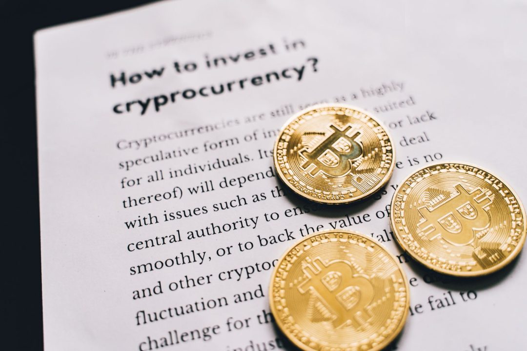 Uniswap Hits $70B Monthly Volume, Widens DEX Gap