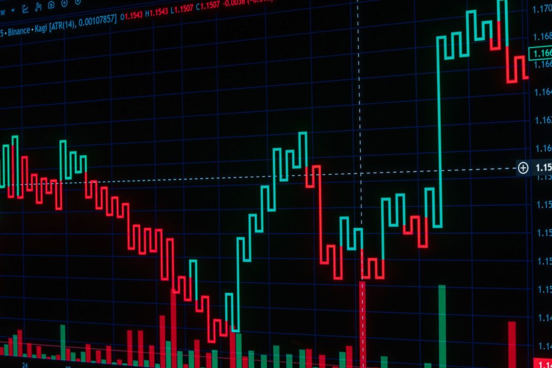 Winklevoss Files Spot Zcash ETF as ZEC Breaks Above $1,376