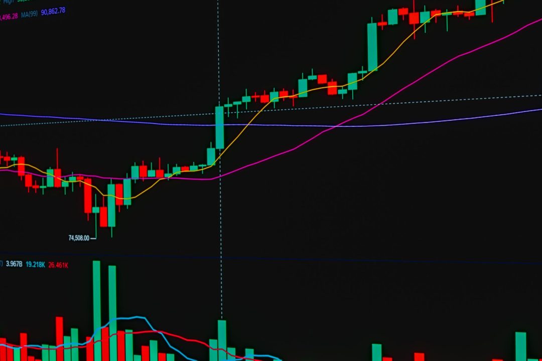 XRP Ledger Tops 13M AI Payments — Forex Traders Watch Cross-Border Rails