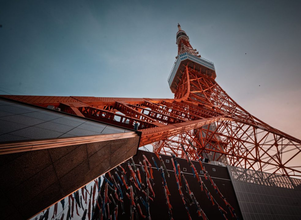 Japan Finance Minister Flags Speculative Moves in Forex Amid Oil Volatility
